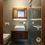 Shangri La (adults Only) Bed and Breakfast Λιουμπλιάνα