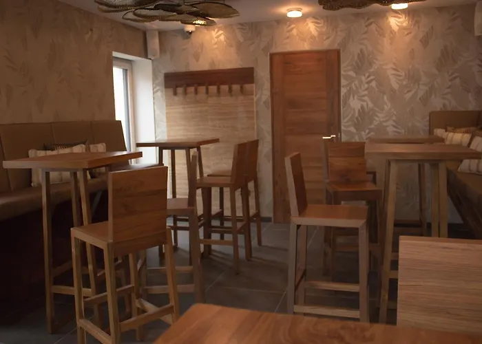 Bed and breakfast Shangri La (adults Only) 4*