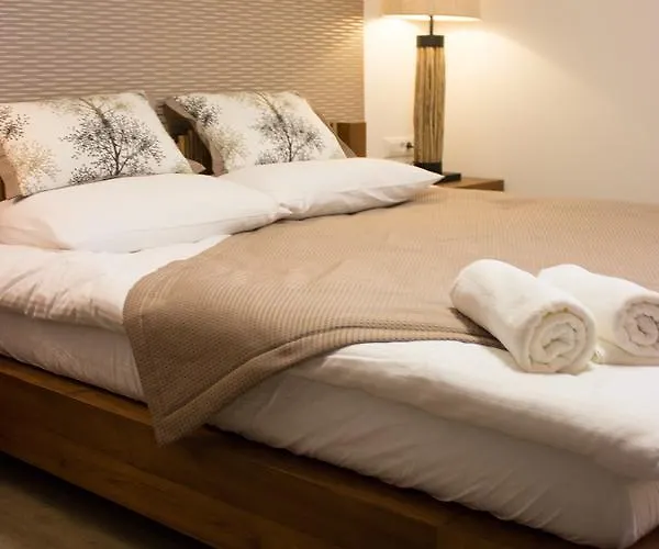 Bed and breakfast Shangri La (adults Only) 4*